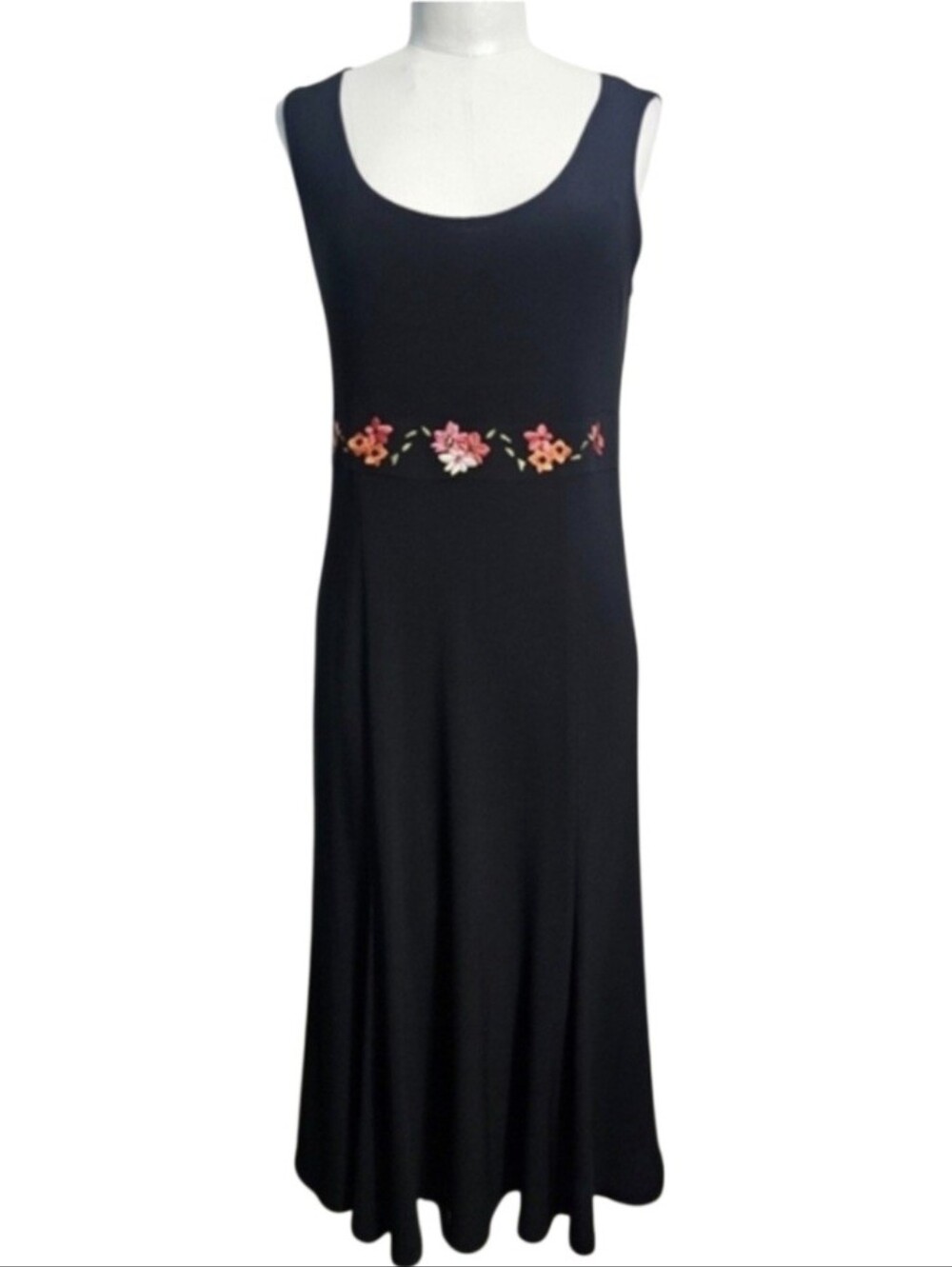 K Petite Collection Women's Embroidered Sleeveless Black Midi Dress Sz 10P